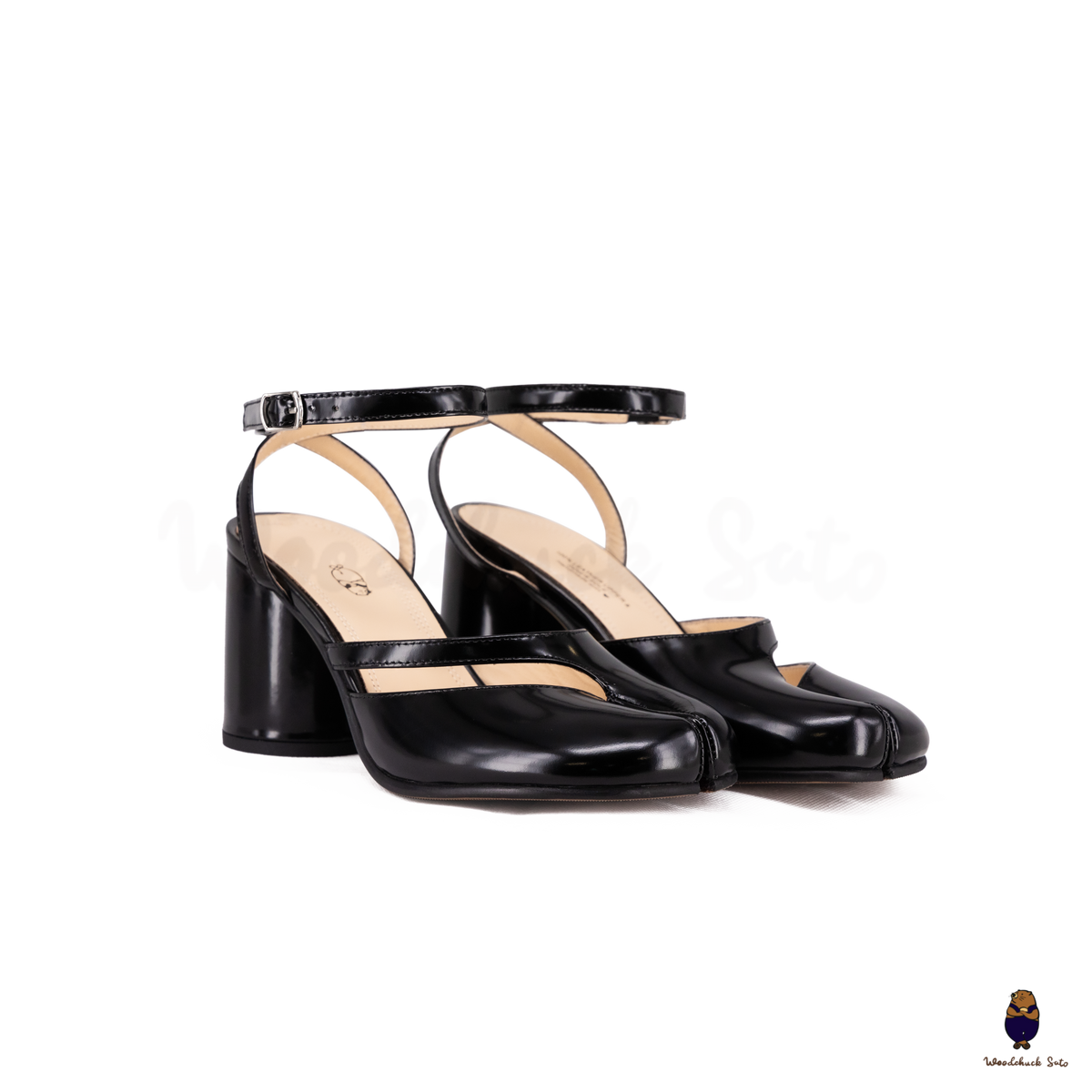 WoodchuckSato Black Edge-beaded Cow Leather Tabi Split-toe Ankle