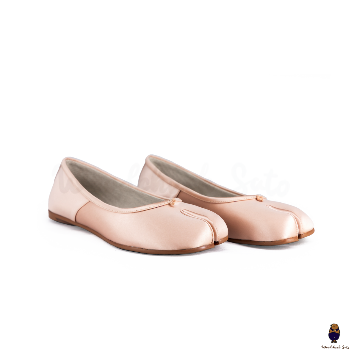 WoodChuckSato Women's Men's Light Pink Tabi Split-Toe Satin