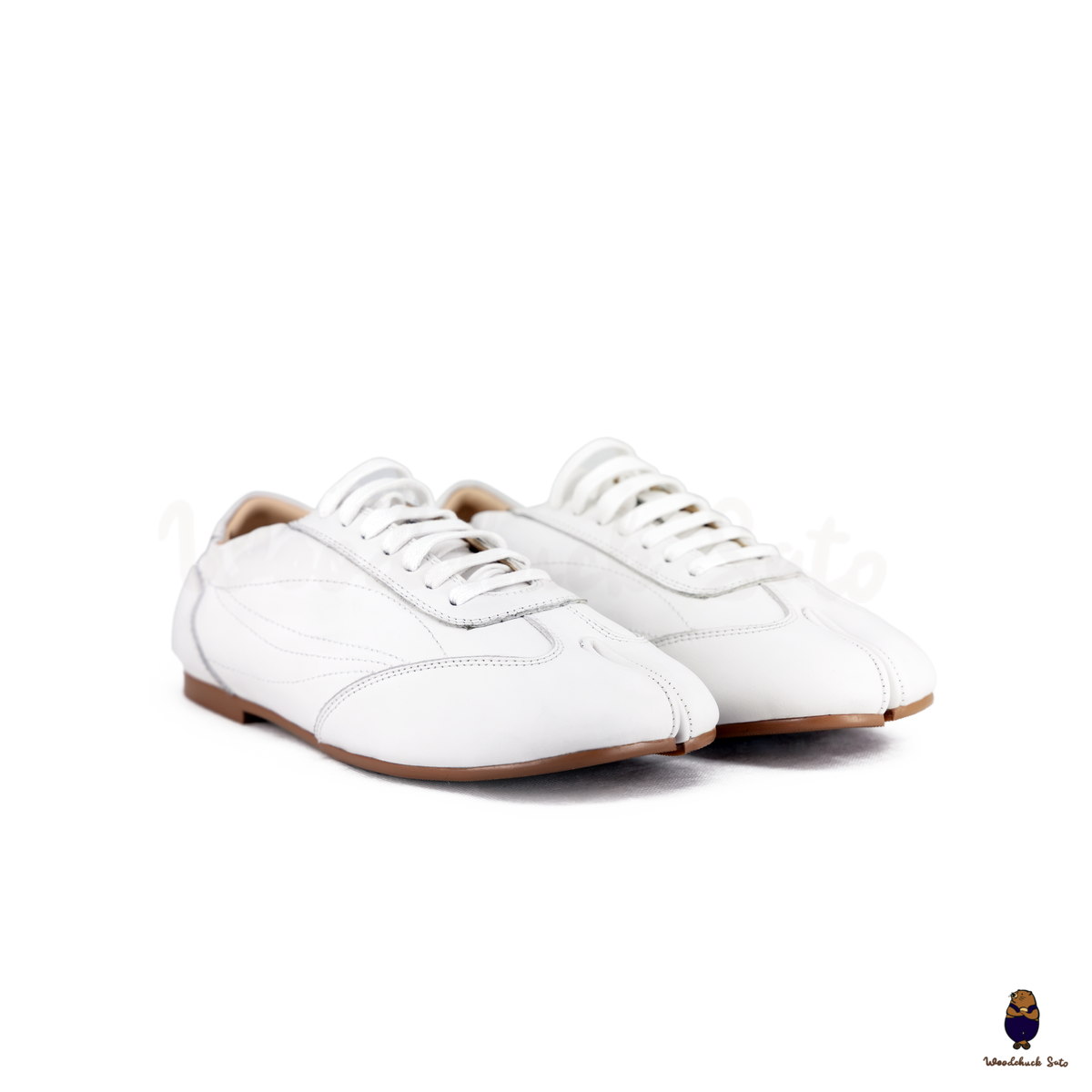 靴 Cavendish 3 white nubuck 8E WoodchuckSato White Cow Leather German Trainer Tabi Sneakers