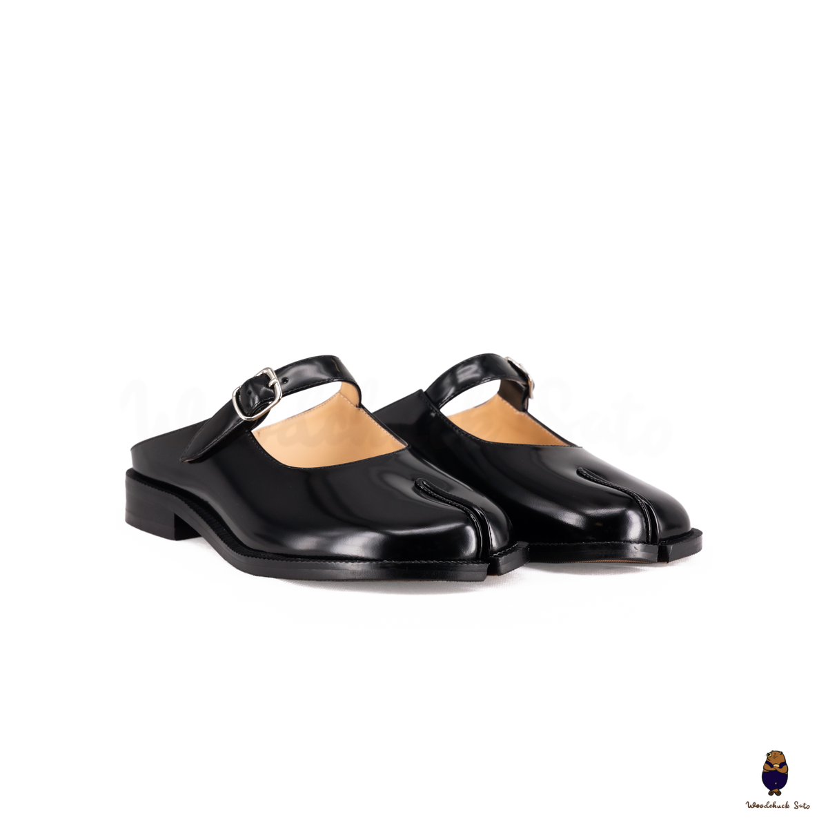 WoodchuckSato Black Edge-Beaded Cow Leather Tabi Split Toe Mary