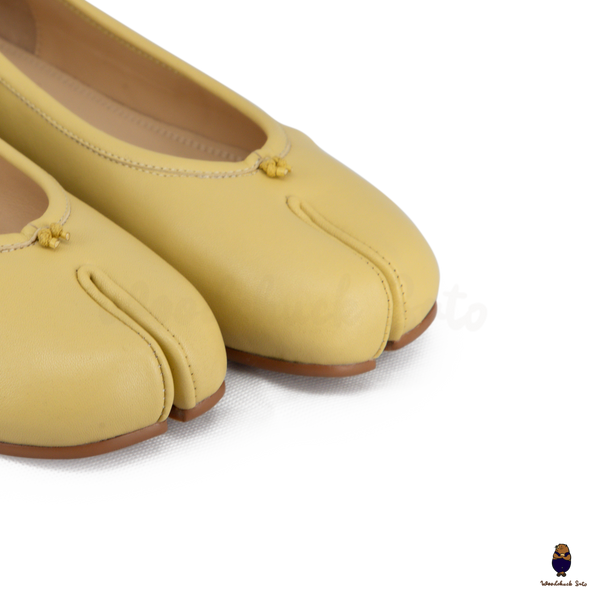 WoodchuckSato Cream Yellow Fold Leather Tabi Ballet Flats