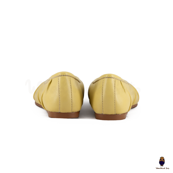 WoodchuckSato Cream Yellow Fold Leather Tabi Ballet Flats