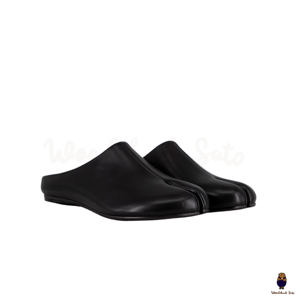 WoodchuckSato Black Flat Tabi Slip-On Mules