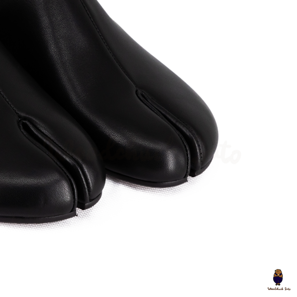 WoodchuckSato Black Flat Tabi Slip-On Mules