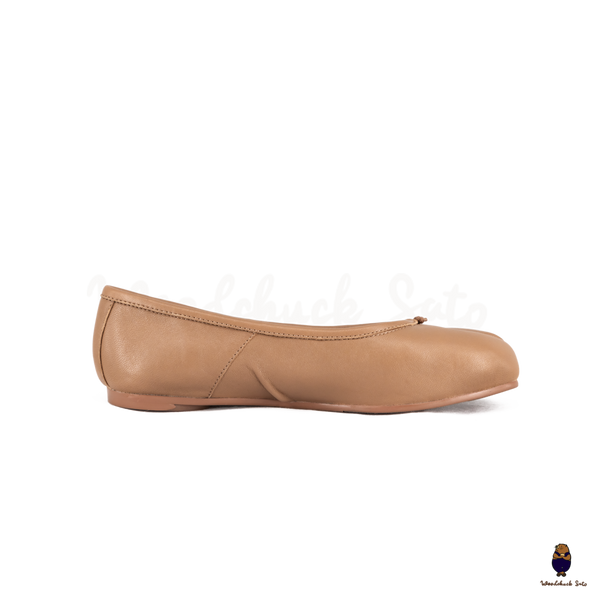 WoodchuckSato Milk Tea Beige Fold Leather Tabi Ballet Flats