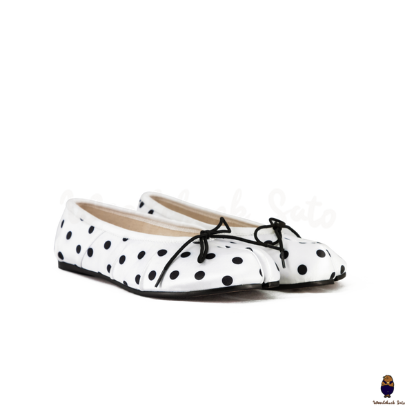 WoodchuckSato White Polka Dot Vegan Bow Tabi Ballet Flats