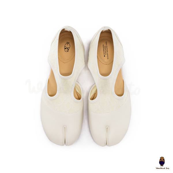WoodchuckSato Ivory Leather & Lace Mesh Tabi Cut-Out Flats