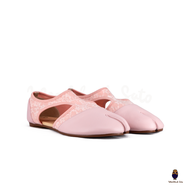 WoodchuckSato Pink Leather & Lace Mesh Tabi Cut-Out Flats