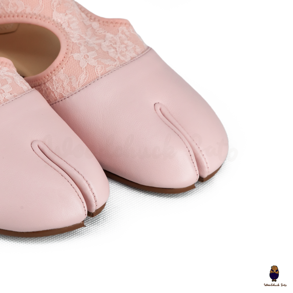 WoodchuckSato Pink Leather & Lace Mesh Tabi Cut-Out Flats