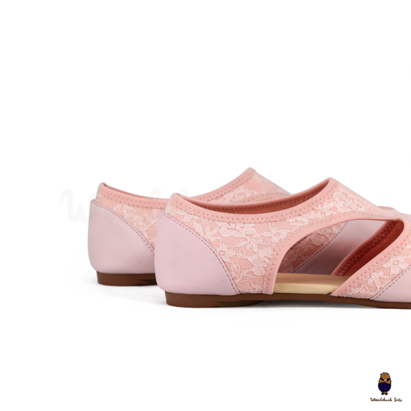 WoodchuckSato Pink Leather & Lace Mesh Tabi Cut-Out Flats
