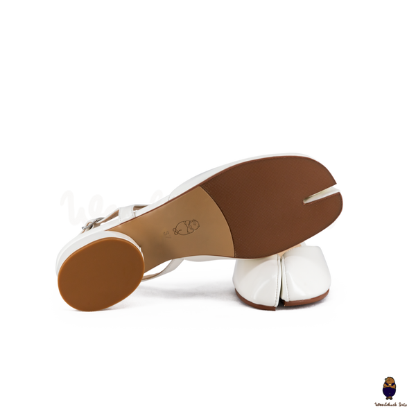 WoodchuckSato Mina White Open-Side Tabi Heels
