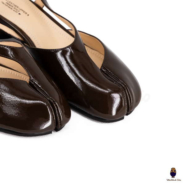 WoodchuckSato Mina Dark Brown Open-Side Tabi Heels