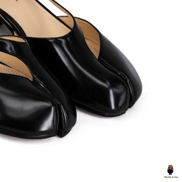 WoodchuckSato Mina Black Open-Side Tabi Heels