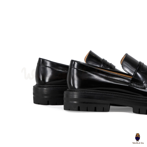 WoodchuckSato Black Fold-Heel Edge-Beaded Cowhide Leather Tabi Loafers with Removable Blue Strap and Chunky Sole