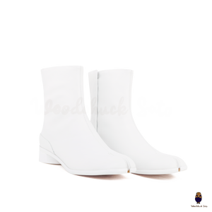 WoodchuckSato White Cow Leather Tabi Ankle Boots with 3 cm Heel