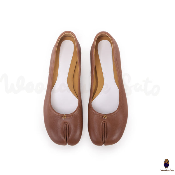 Unisex brown leather tabi sandals size 35-45