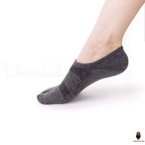 Unisex cotton invisible no-show tabi socks split-toe socks fit for size 39-45