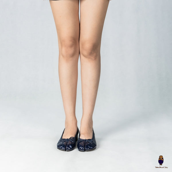 WoodChuckSato Navy Tabi Split-Toe Patent Cow Leather Mary Jane Shoes with 3cm Heel & Bow