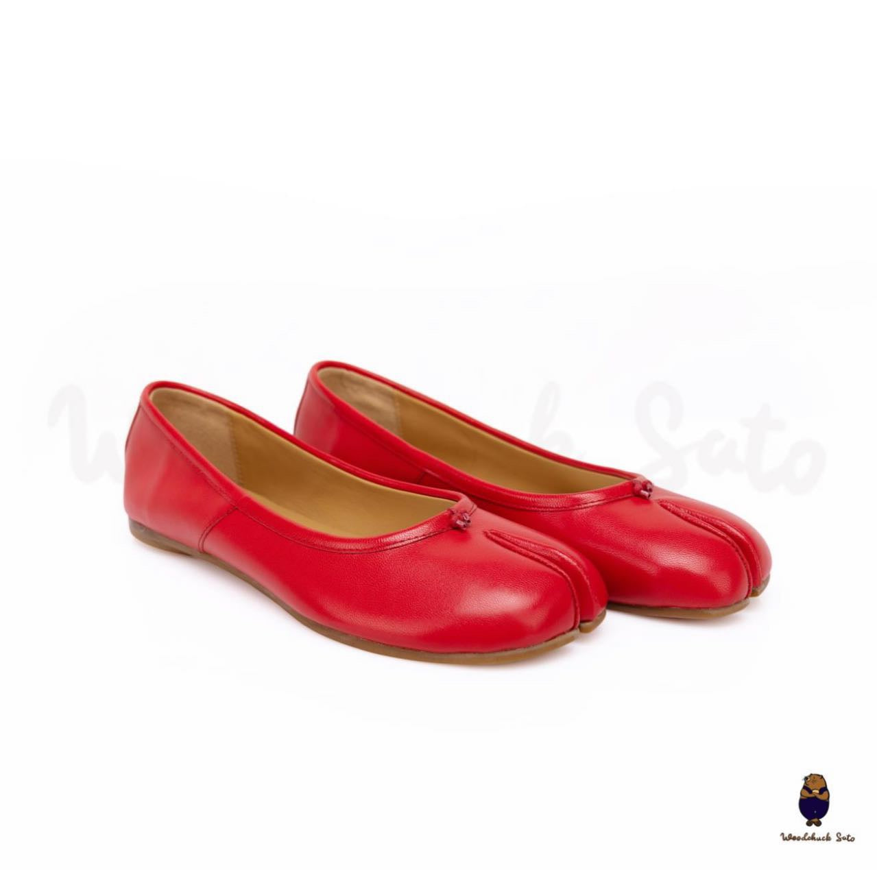 WoodChuckSato Damen- und Herren-Ballerinas Tabi Split-Toe aus Schafsleder in leuchtendem Rot, Größen EU 35–45