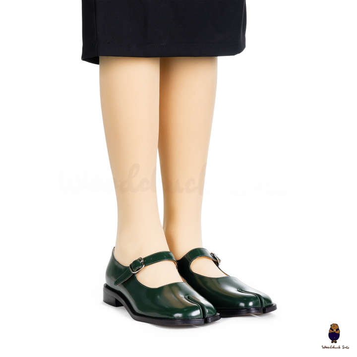 WoodChuckSato Zapatos planos Mary Jane de charol con punta dividida Tabi verde para hombre y mujer con correas de hebilla ajustables, tallas EU 35-47