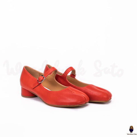 Woodchucksato tabi chaussures unisexes en cuir rouge à bout fendu
