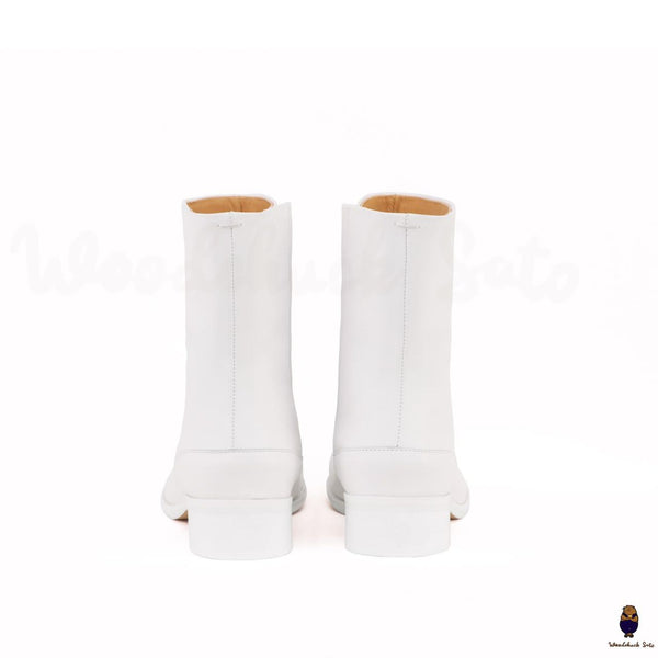 Unisex leather Tabi split-toe boots with 3cm heel heigh