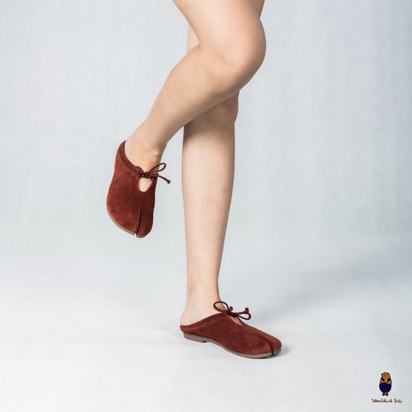 Woodchuck Sato Wine Red Suede Tabi Mules Split-Toe Flats with Bow