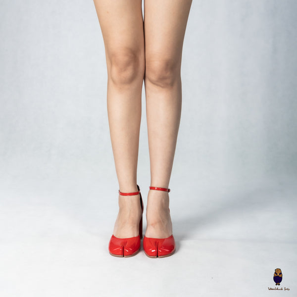 WoodChuckSato Bright Red Tabi Split-Toe Leather Hollow Design Pumps with 8cm Heel & Adjustable Ankle Strap Sizes EU 35-41