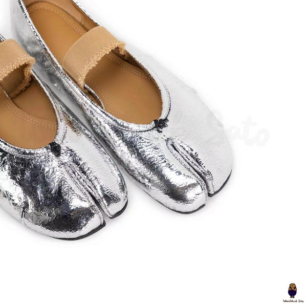 WoodChuckSato Bailarinas de cuero "envejecido" con punta dividida y tabi plateado agrietado para hombre y mujer, tallas EU 35-45