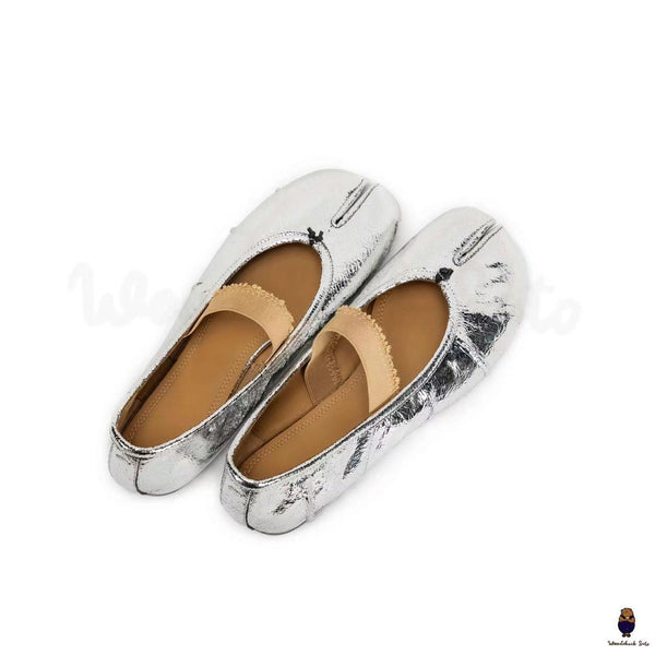 WoodChuckSato Bailarinas de cuero "envejecido" con punta dividida y tabi plateado agrietado para hombre y mujer, tallas EU 35-45