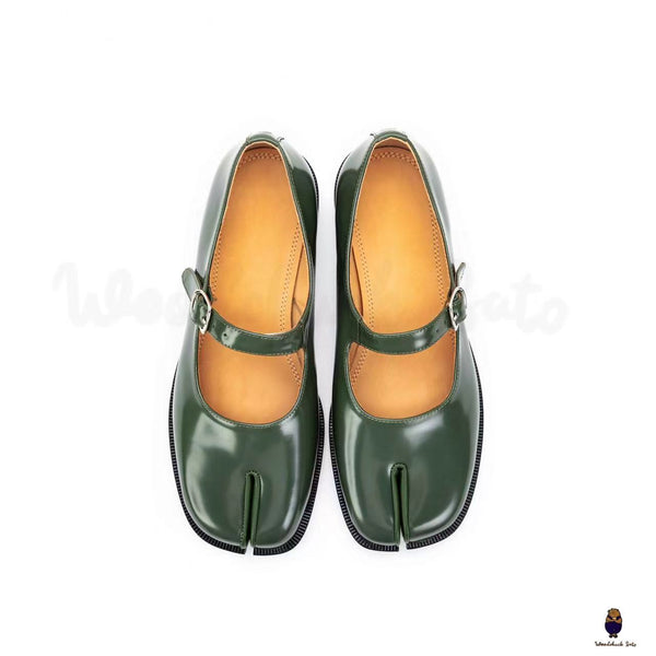 WoodChuckSato Zapatos planos Mary Jane de charol con punta dividida Tabi verde para hombre y mujer con correas de hebilla ajustables, tallas EU 35-47