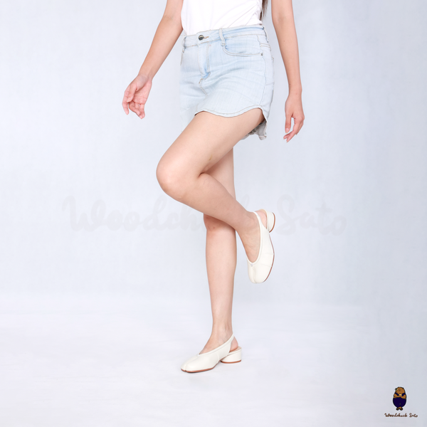 WoodchuckSato White Leather Fold Tabi Slingback Shoes with 3 cm Heel