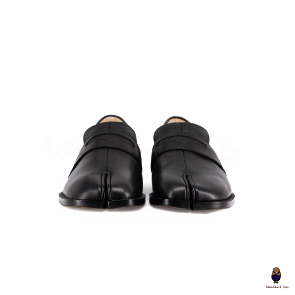 WoodchuckSato Classic Black Leather Tabi Penny Loafers
