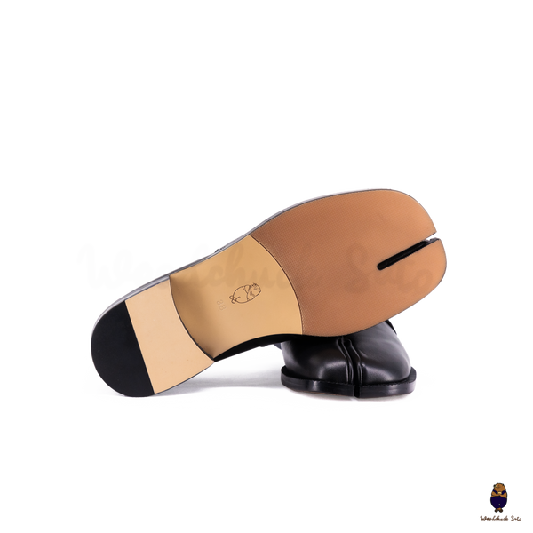 WoodchuckSato Classic Black Leather Tabi Penny Loafers