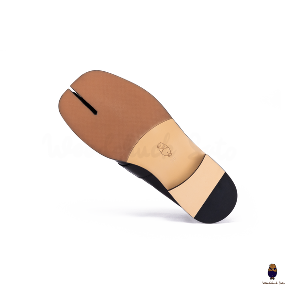WoodchuckSato Classic Black Leather Tabi Penny Loafers