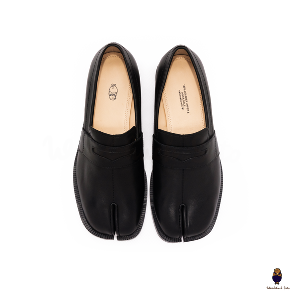WoodchuckSato Classic Black Leather Tabi Penny Loafers