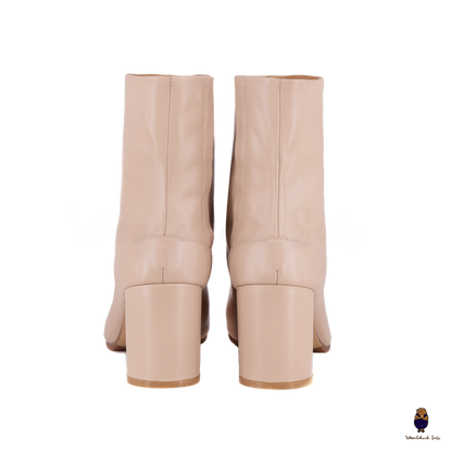 ロングブーツ TOD'S Beige Leather Ankle Boots Leather boots in beige - Tods | Mytheresa