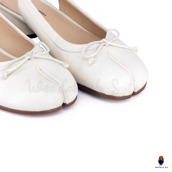 WoodchuckSato White Sheep Leather Slingback Tabi Bow Pumps with Elastic Band