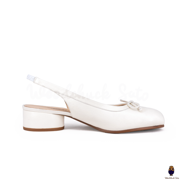 WoodchuckSato White Sheep Leather Slingback Tabi Bow Pumps with Elastic Band