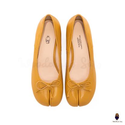 WoodchuckSato Japanese Yellow Cow Leather Tabi 3 cm Heel Pumps