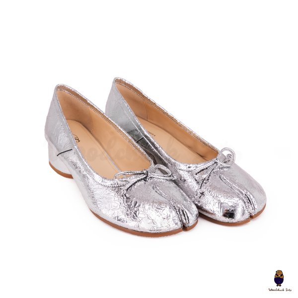 WoodChuckSato Women's Cracked Silver Tabi Split-Toe Sheep Leather Mary Jane Shoes with 3cm Heel & Bow Sizes EU 35-45