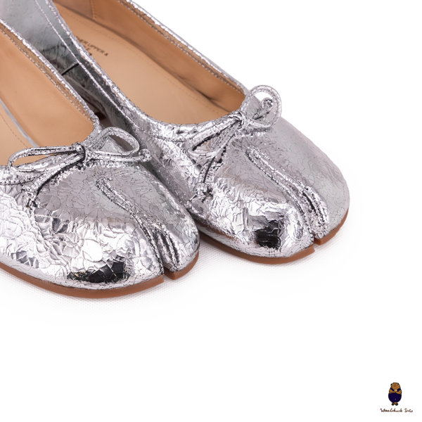 WoodChuckSato Women's Cracked Silver Tabi Split-Toe Sheep Leather Mary Jane Shoes with 3cm Heel & Bow Sizes EU 35-45