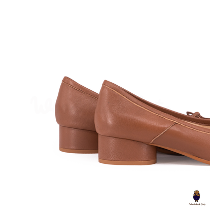 WoodChuckSato Women's Caramel Brown Tabi Split-Toe Sheep