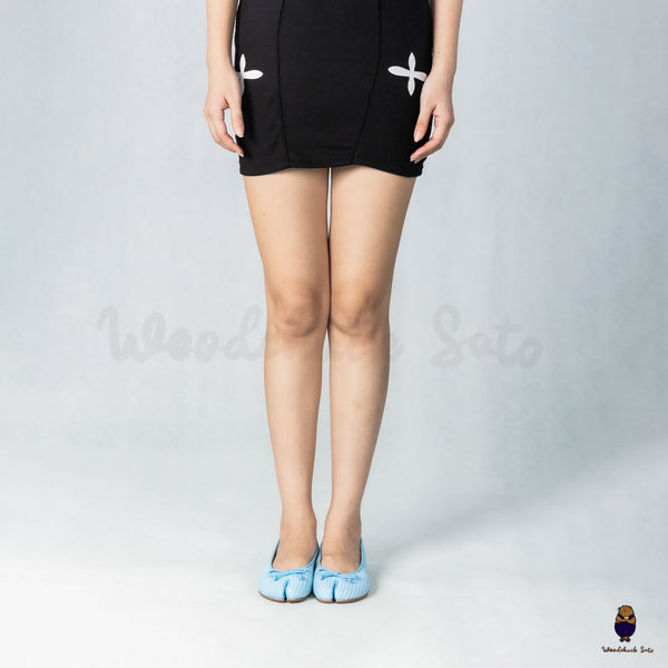 WoodchuckSato Sky Blue PP Straw Woven Tabi Flats with Bow