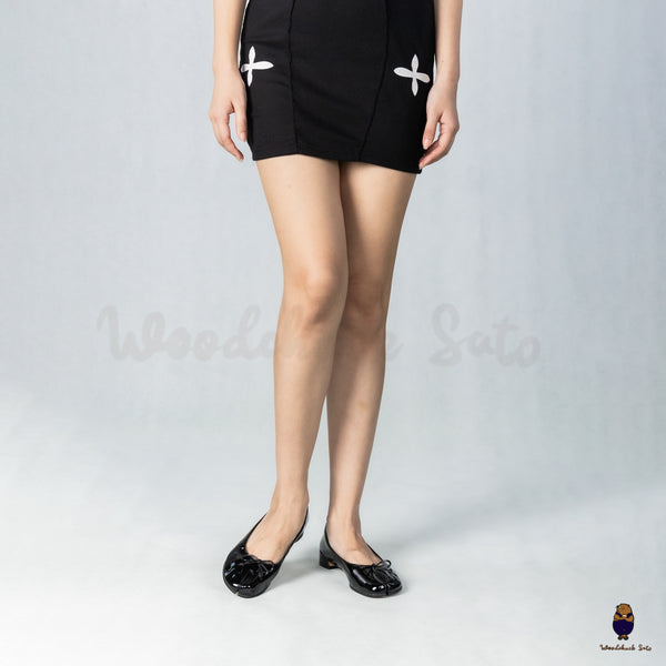 WoodchuckSato Black Patent Cow Leather Tabi Flats with Bow