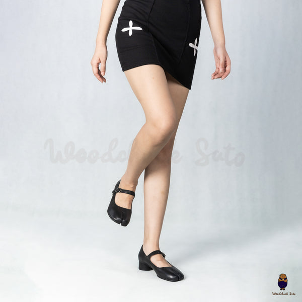 WoodchuckSato Black Cow Leather Tabi Mary Jane Heels with Strap