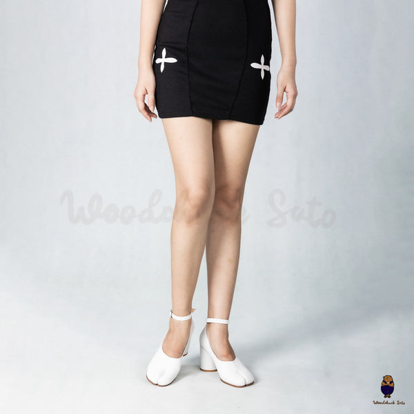 WoodchuckSato White Cow Leather Tabi 8 cm Heels with Ankle Strap