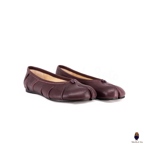 WoodchuckSato Burgundy Leather Tabi Ballet Flats with Ruched Detailing