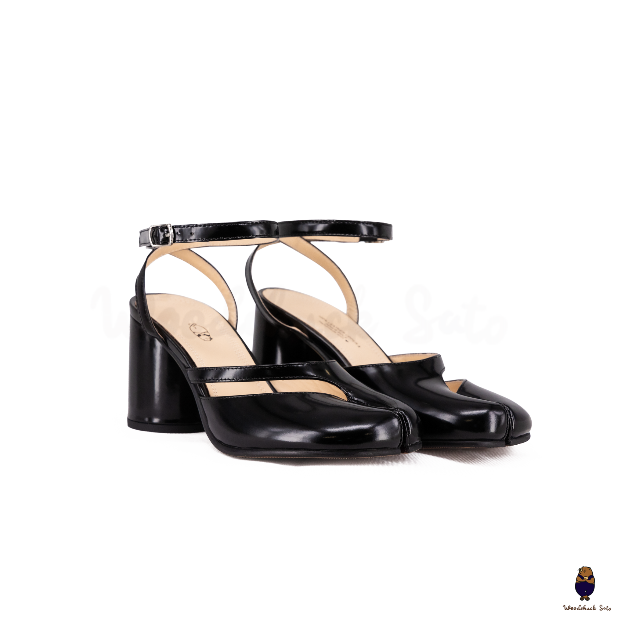 WoodchuckSato Black Edge-beaded Cowhide Leather Tabi Ankle Strap Block Heels