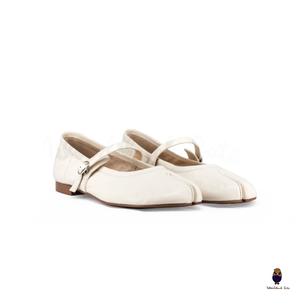 Woodchuck Sato Classic Cream Leather Tabi Mary Jane Flats